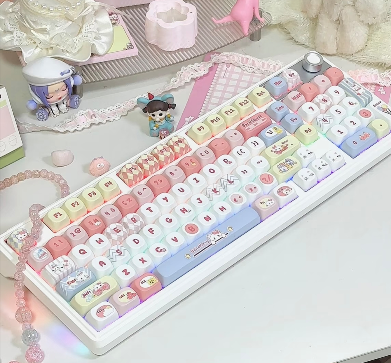 Cottagecore Kitty Mechanical Keyboard